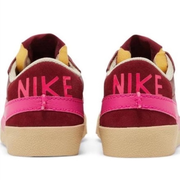Women’s Nike Blazer Low 77 Jumbo - Picture 4 of 9